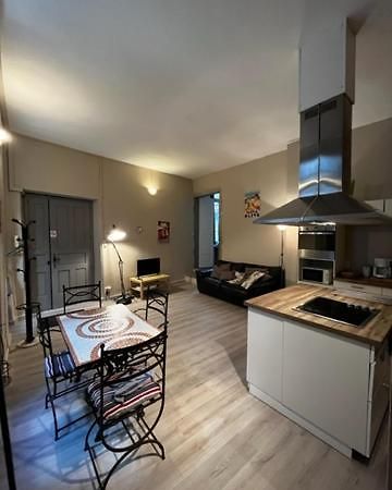 Cosy House T3 City Center, Museum, Place Carnot Carcassonne Buitenkant foto