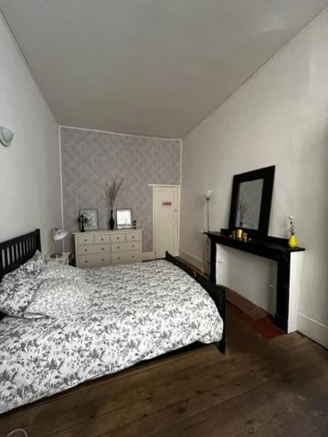 Cosy House T3 City Center, Museum, Place Carnot Carcassonne Buitenkant foto